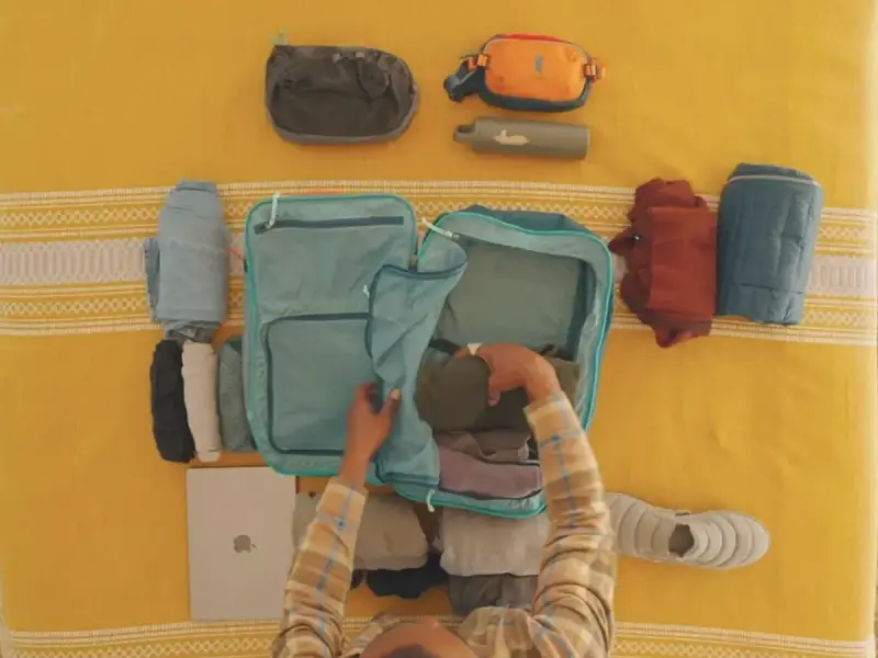 Cotopaxi Outdoor store cover