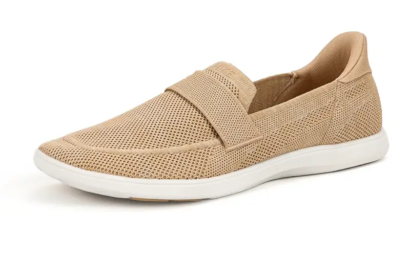 Hike Footwear Fashion store cover