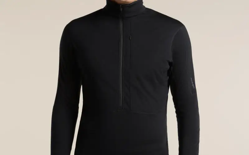 Icebreaker Outdoor store cover
