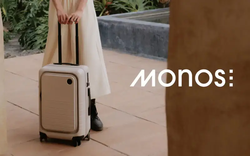 Monos Outdoor store cover