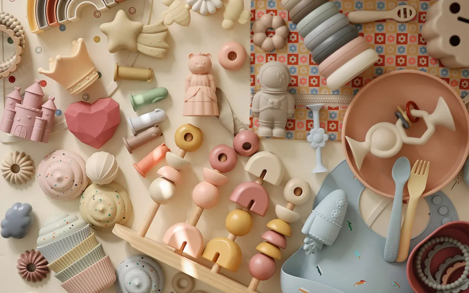 Mushie Kids Shopify homepage screenshot