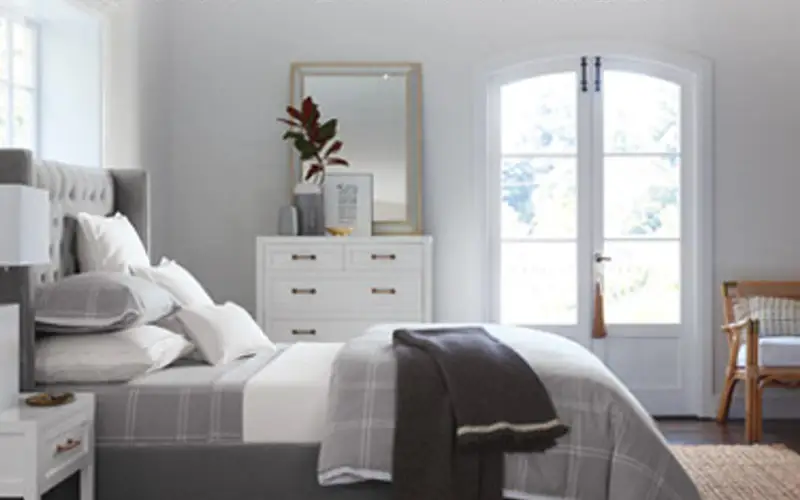 Serena & Lily Home store cover