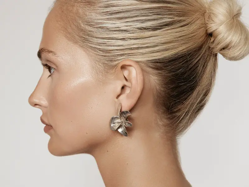 SHASHI Jewelry store cover