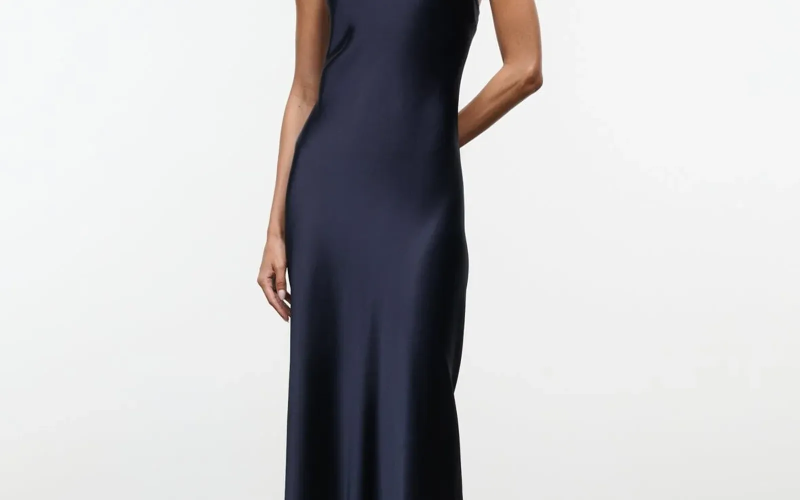 Staud Fashion store cover