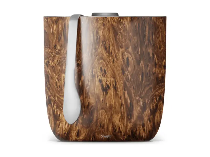 S'well Outdoor store cover